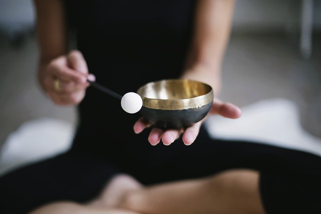 meditace s gongem.jpg